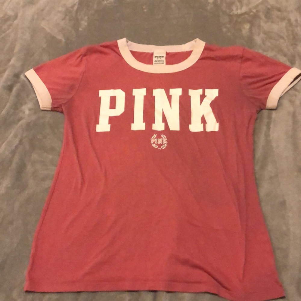 loose pink shirt
